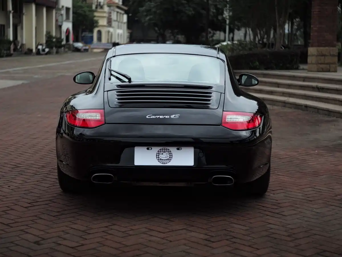 Porsche 911 2010 Carrera 3.6L фото 5