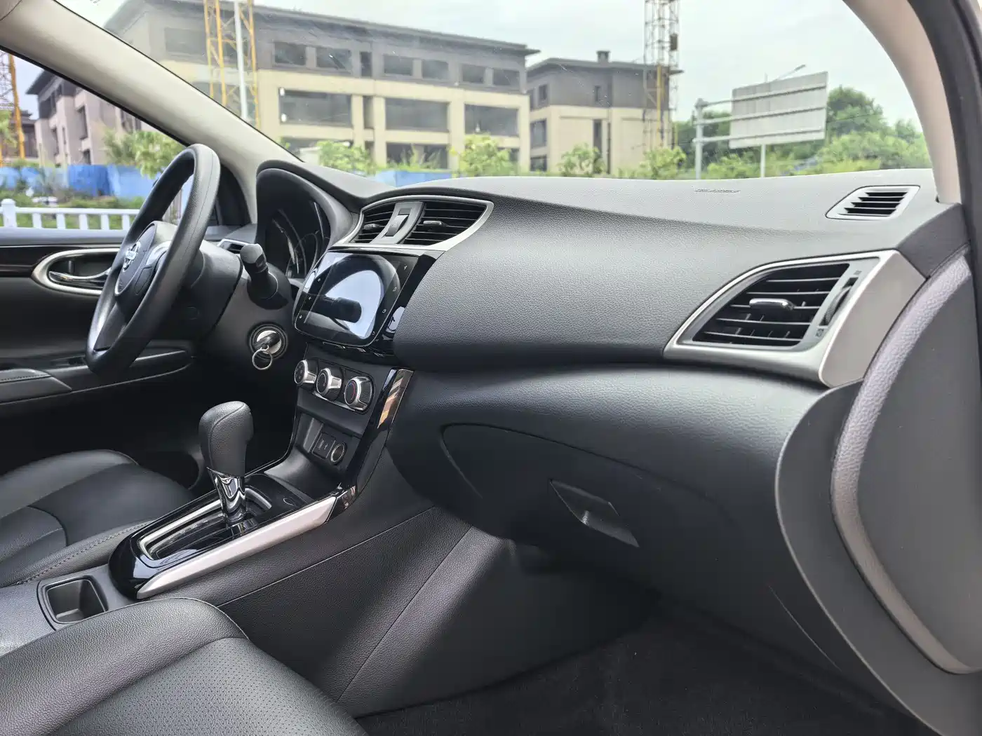 Nissan Sylphy 2021 Classic 1.6XL CVT Luxury Edition 12