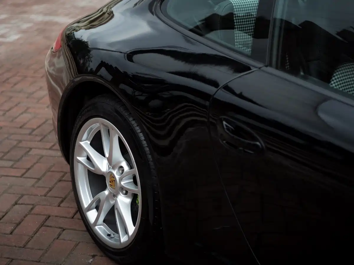 Porsche 911 2010 Carrera 3.6L фото 14
