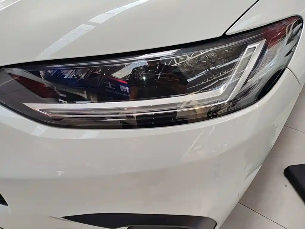 Фото 24 - Honda ZR-V