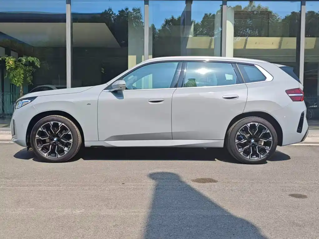 BMW X3 2026 2025 xDrive30L Premium M Sport Package