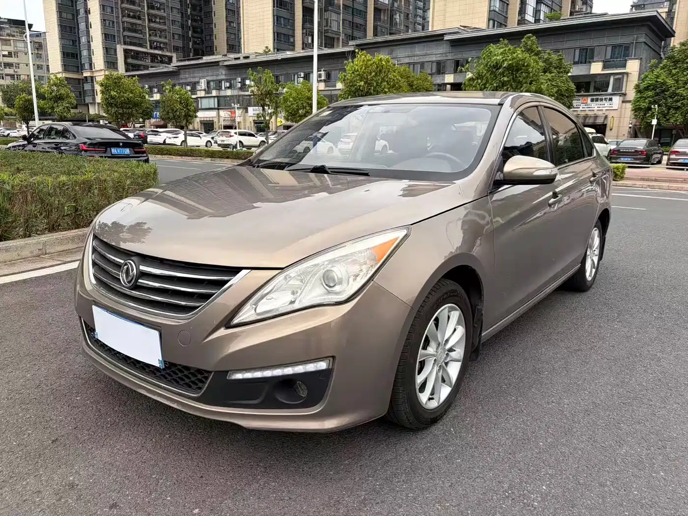  Dongfeng Fengxing Jingyi S50 2014 1.6L CVT Flagship