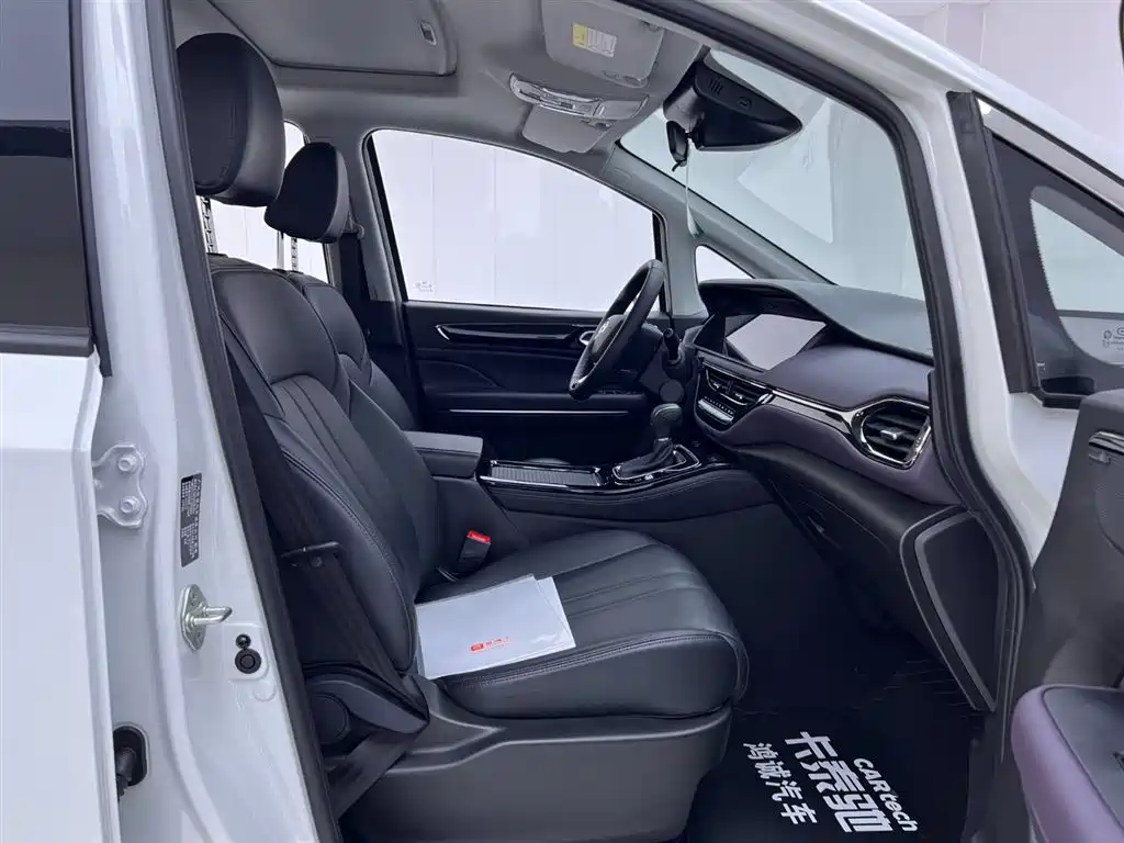 GAC Trumpchi Trumpchi M6 2025 Basic Model фото 19