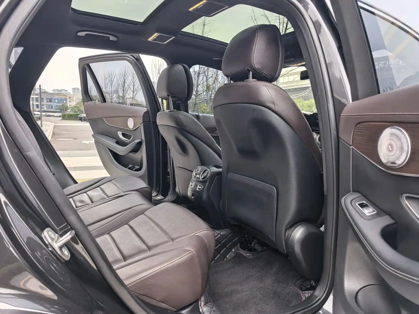 Mercedes-Benz GLC 2022 Facelift GLC 300 L 4MATIC Dynamic фото 10