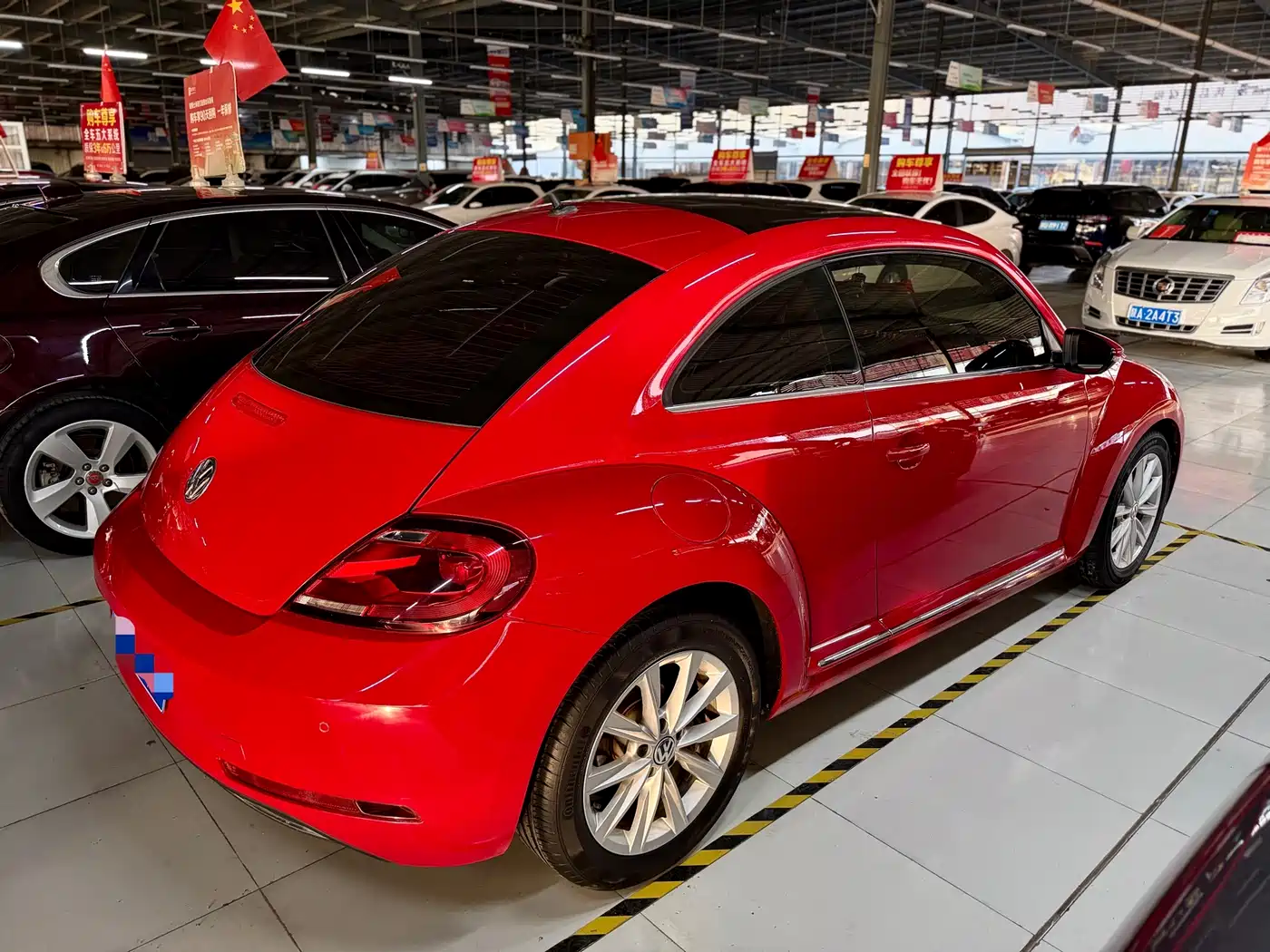 Volkswagen Beetle 2017 180TSI Style фото 4