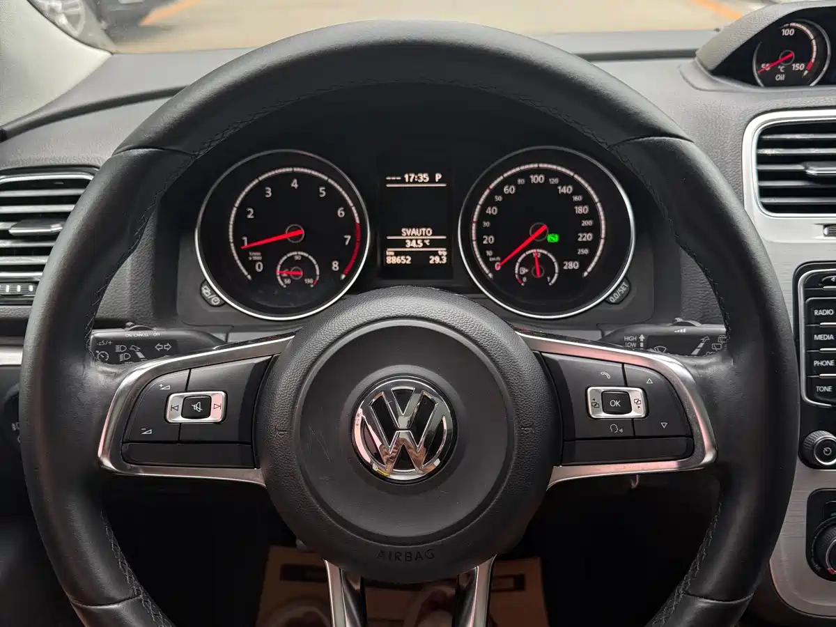 Volkswagen Scirocco 2015 2015 1.4TSI Comfort Edition