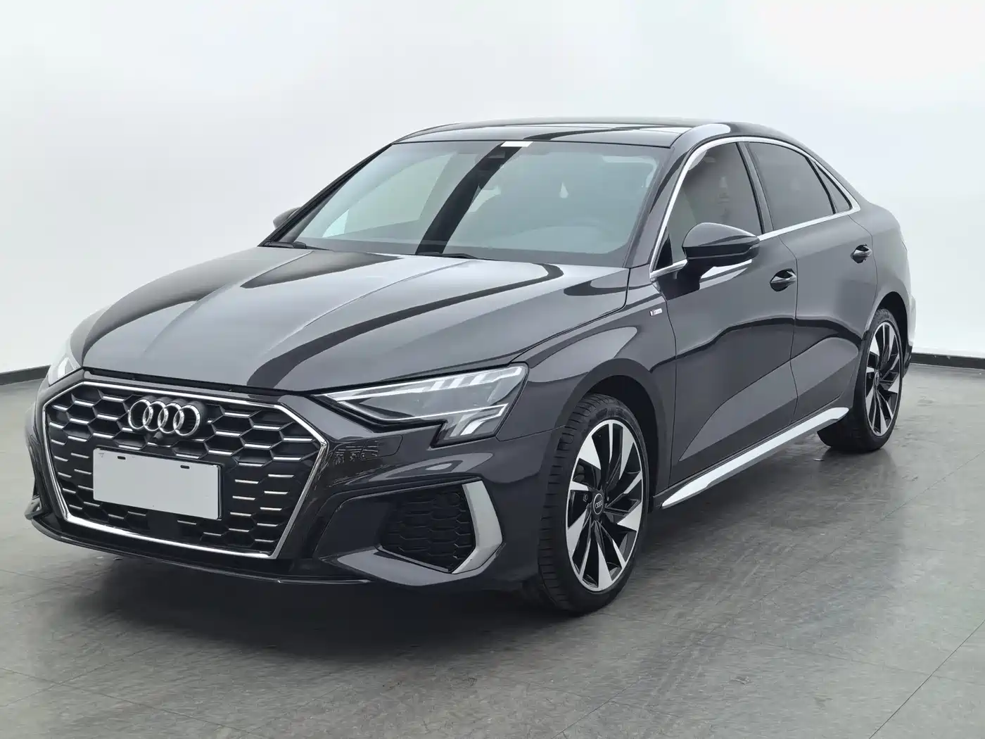 Audi A3 2024 Model A3L Limousine 35 TFSI Fashion Sport