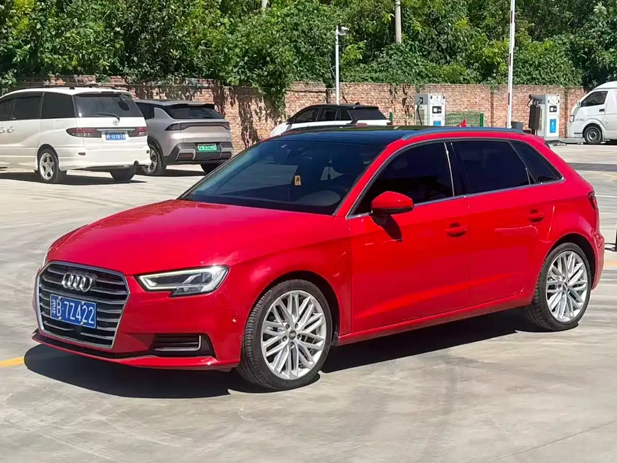 Фото 1 - Audi A3