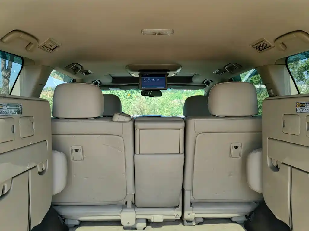Toyota Land Cruiser 2011 2010 Model 4.7L Automatic VX