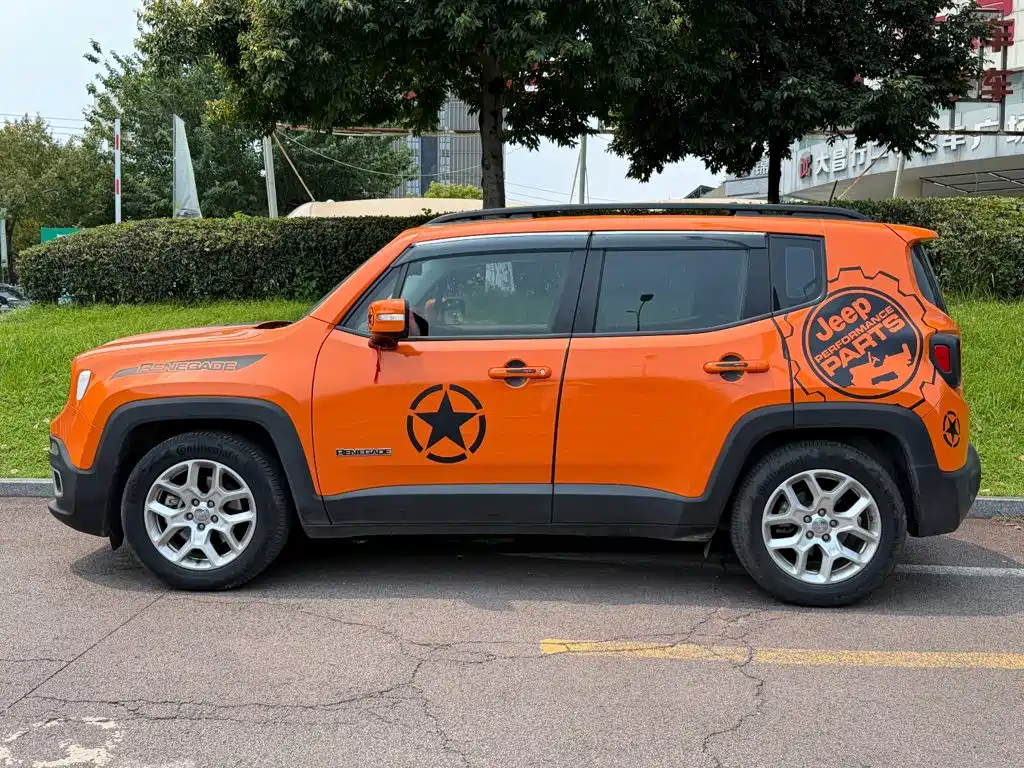 Jeep Renegade 2019 2018 Connected Large Screen Edition 180T Automatic High Energy