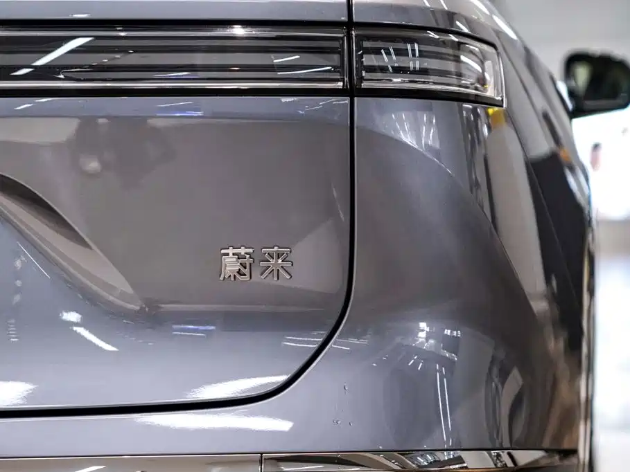NIO ES8 2026 2025 Model 6-Seat Executive Luxury Edition