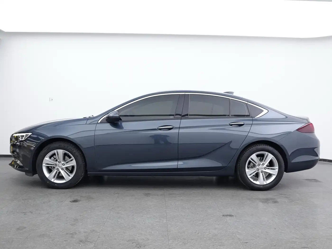 Buick Regal 2019 20T Elite China VI фото 6