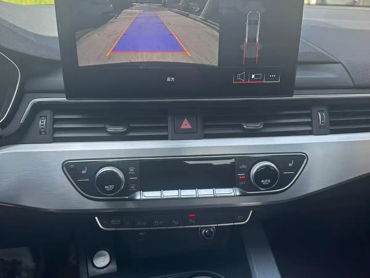 Audi A4L 2020 40 TFSI Luxury Dynamic фото 14