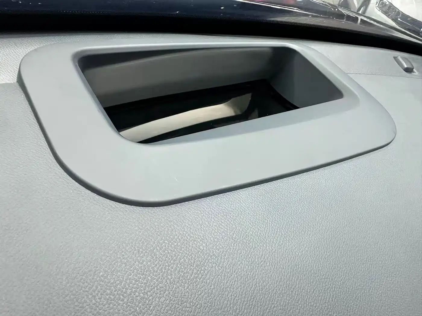 Geely Galaxy Galaxy Starship 7 EM-i 2026 2026 135km Spaceship Edition