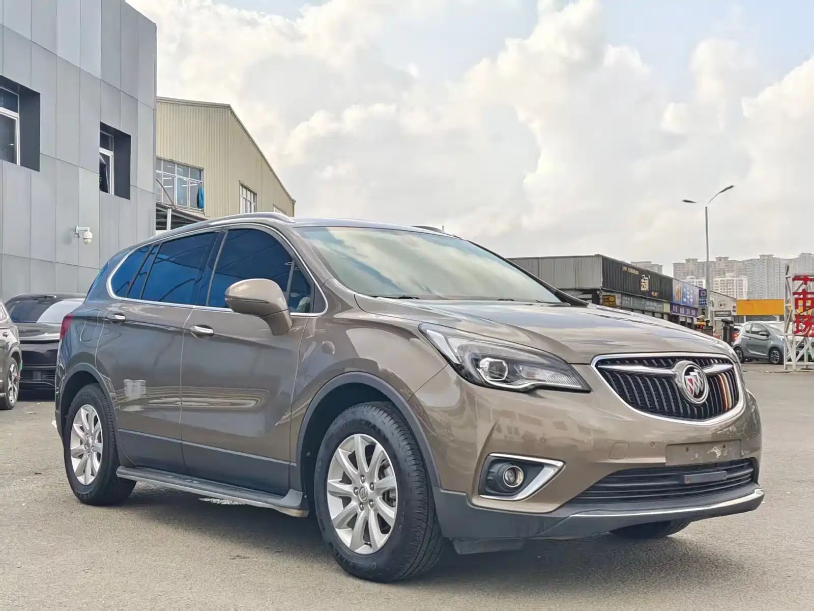 Фото 3 - Buick Envision Plus