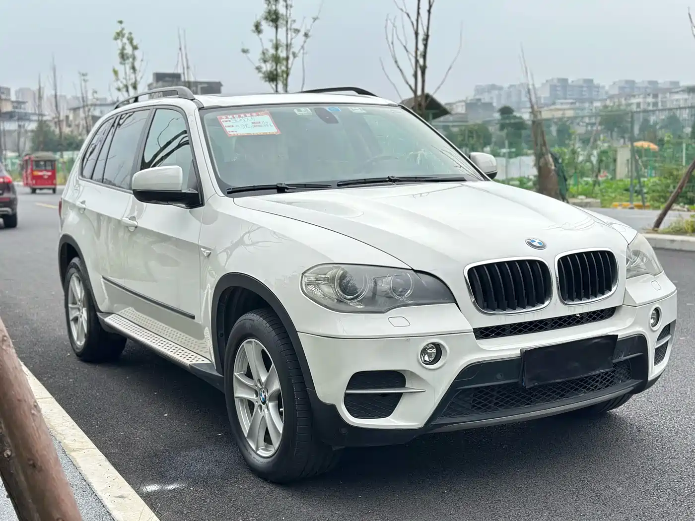 BMW X5 (Import) 2011 xDrive35i Luxury Edition фото 3