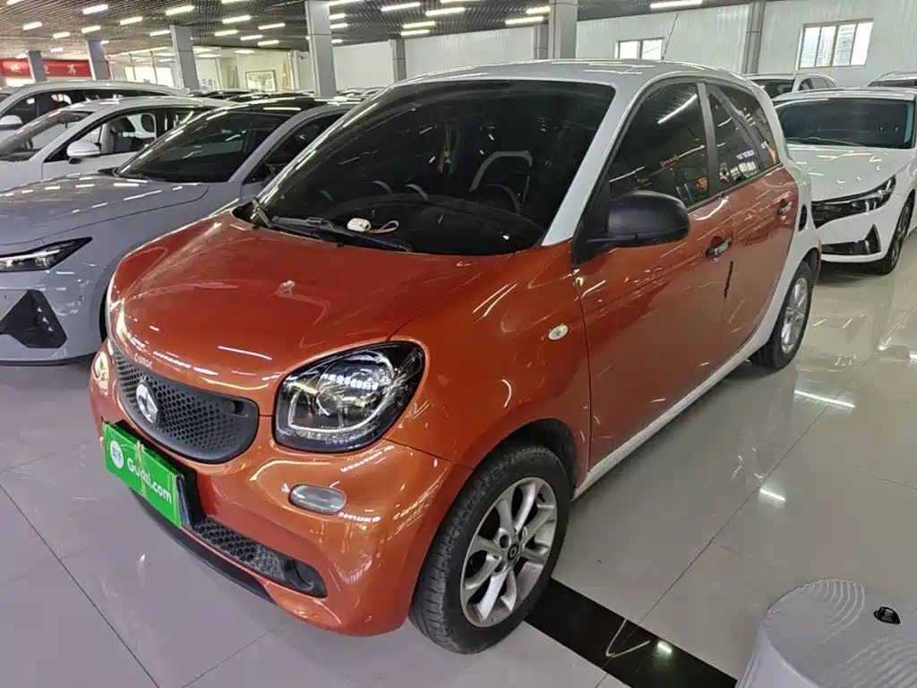 smart forfour 2019 2018 1.0L 52kW Agile Edition