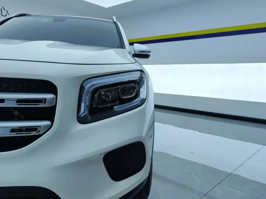 Mercedes-Benz GLB, миниатюра 5