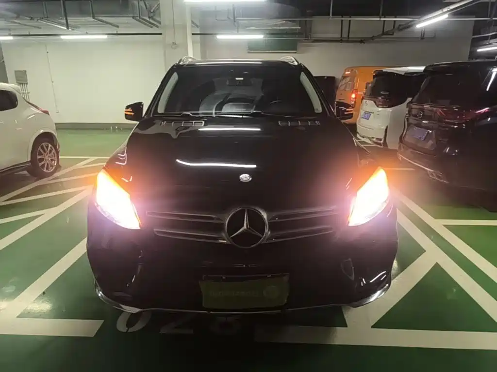Mercedes-Benz GLE 2016 2015 GLE 400 4MATIC