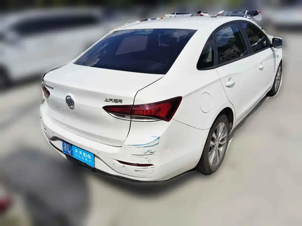 Фото 2 - Buick Excelle