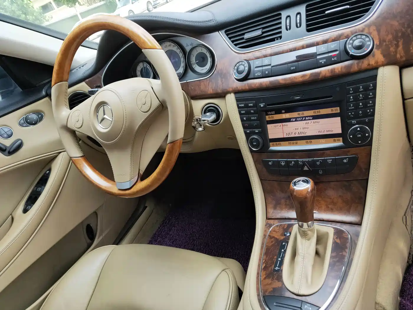 Mercedes-Benz CLS 2011 2009 CLS 300