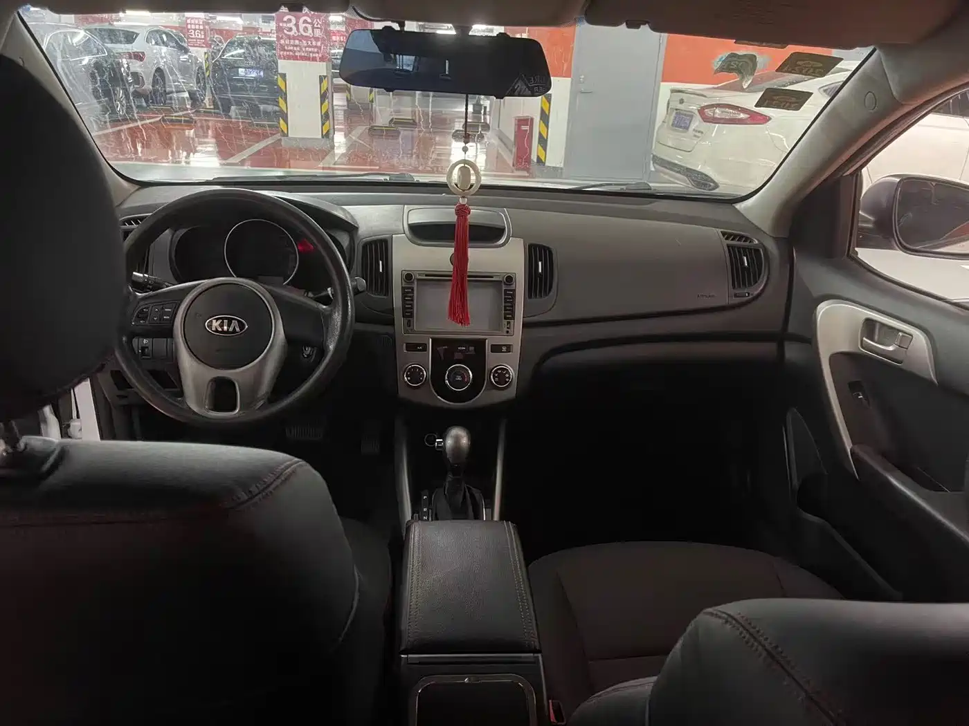 Kia Forte 2014 2014 1.6L AT GL