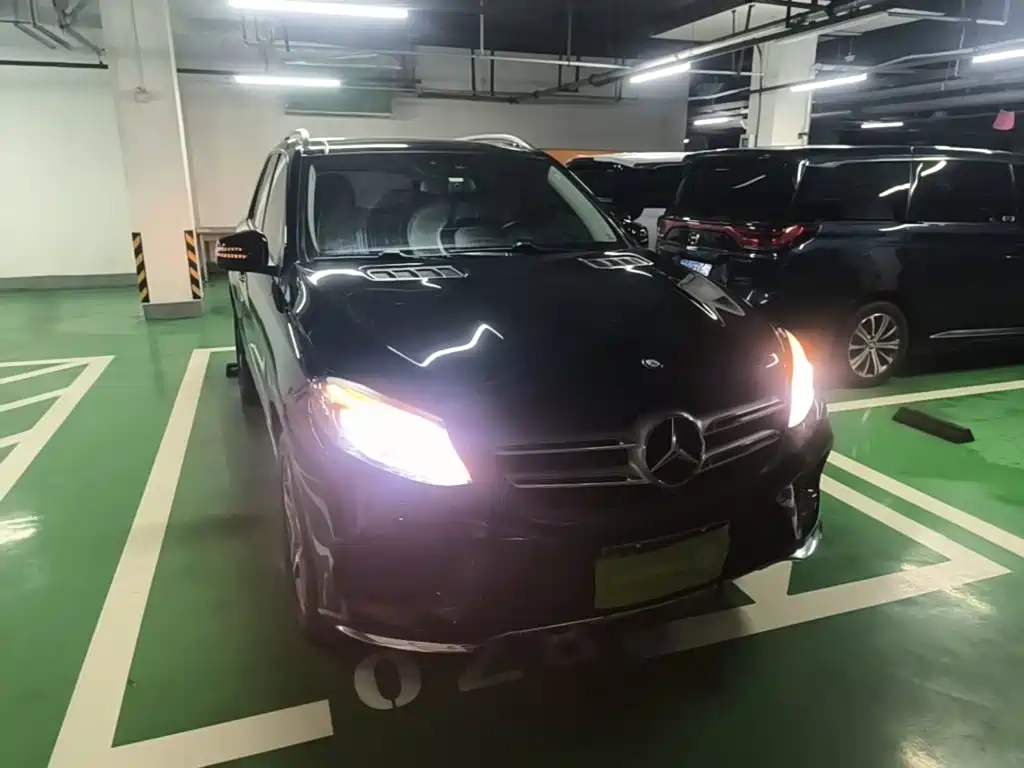Mercedes-Benz GLE 2016 2015 GLE 400 4MATIC