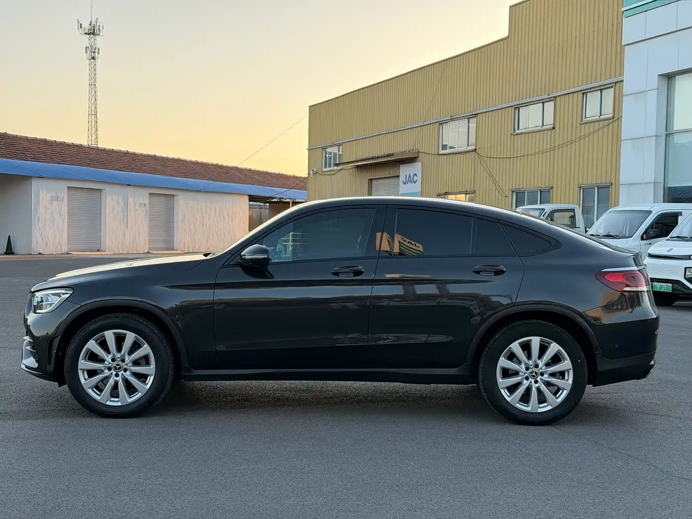 MERCEDES-BENZ GLC COUPE