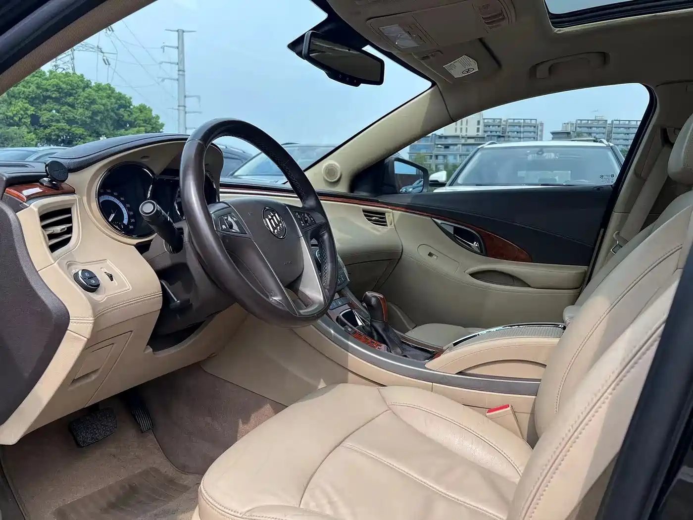 Buick LaCrosse 2012 2012 2.4L SIDI Luxury Edition