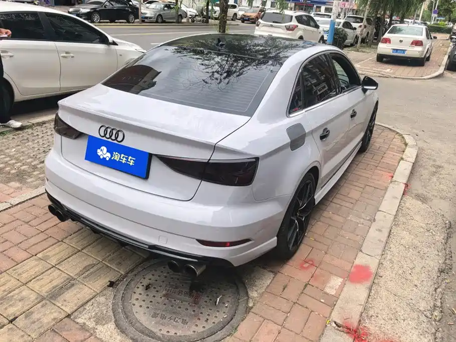 Audi S3 2018 2017 Facelift S3 2.0T Limousine