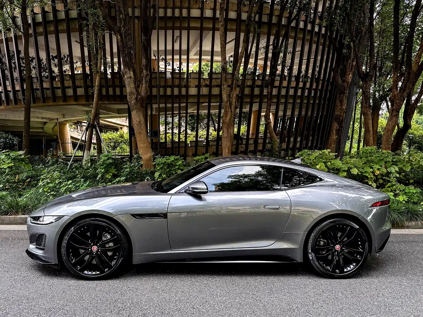 Jaguar F-TYPE 2023 2023 Model P300 Hardtop R-DYNAMIC BLACK