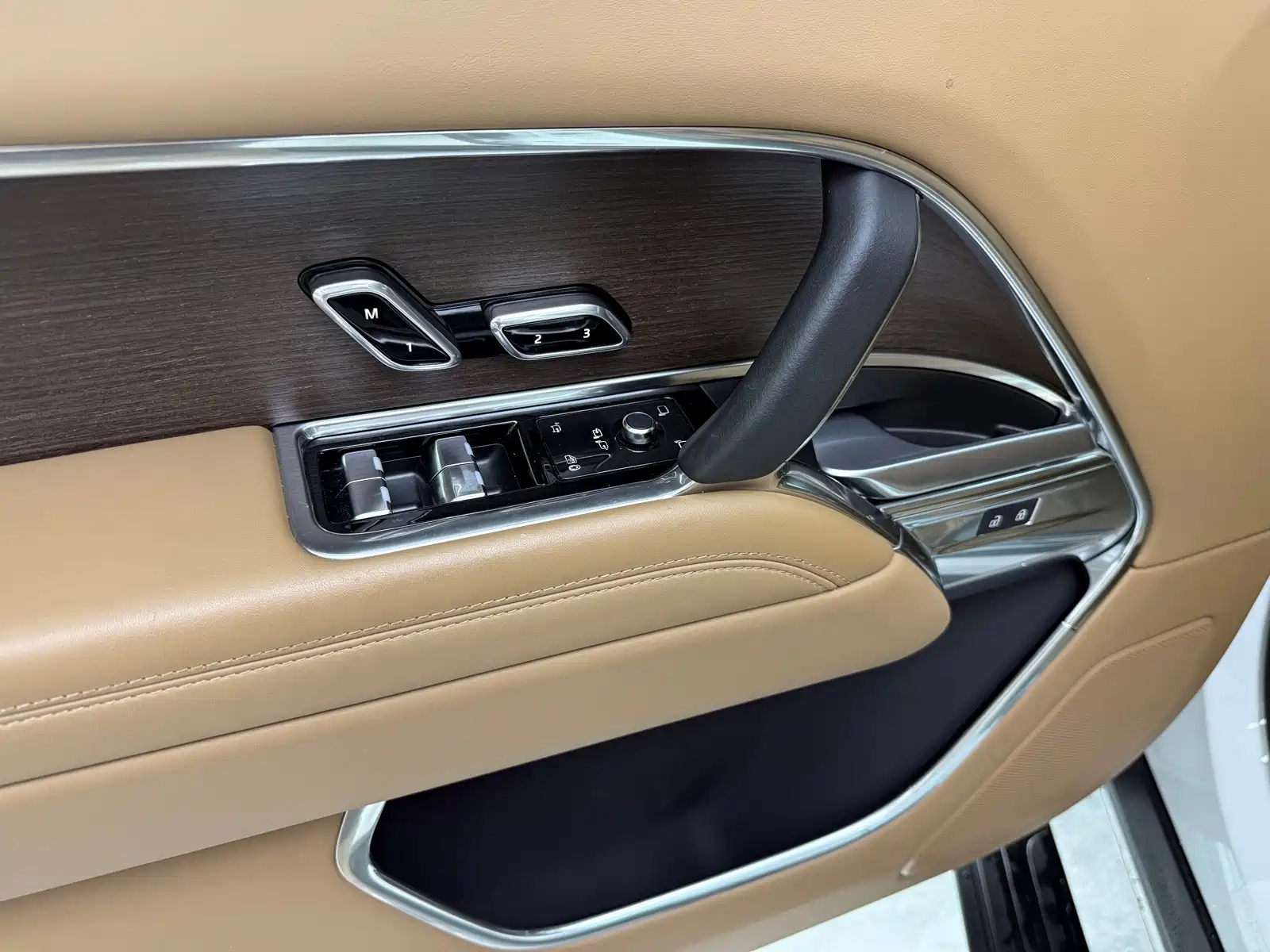 Фото 4 - Land Rover Range Rover