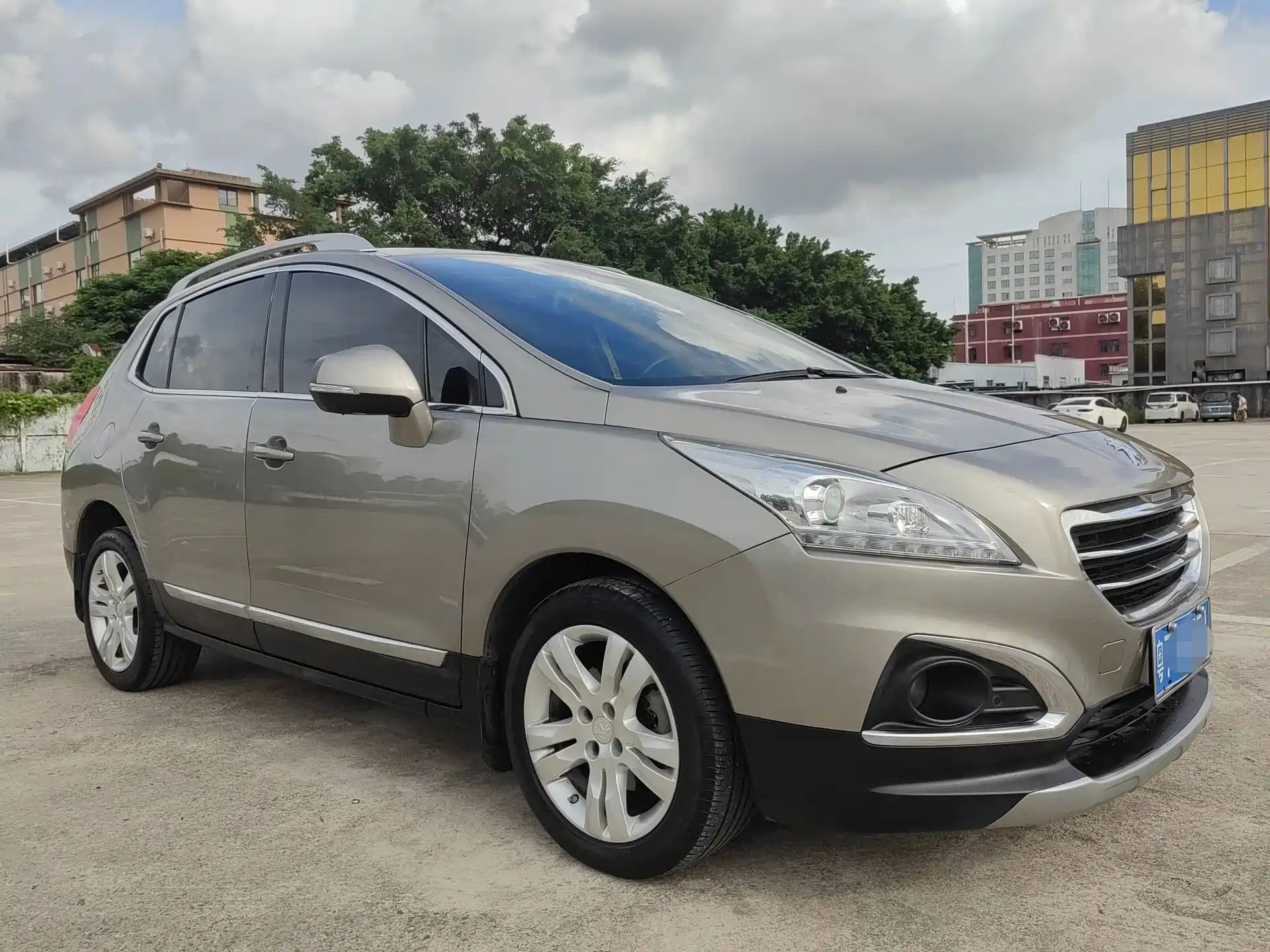 Photo 5 - Peugeot 3008