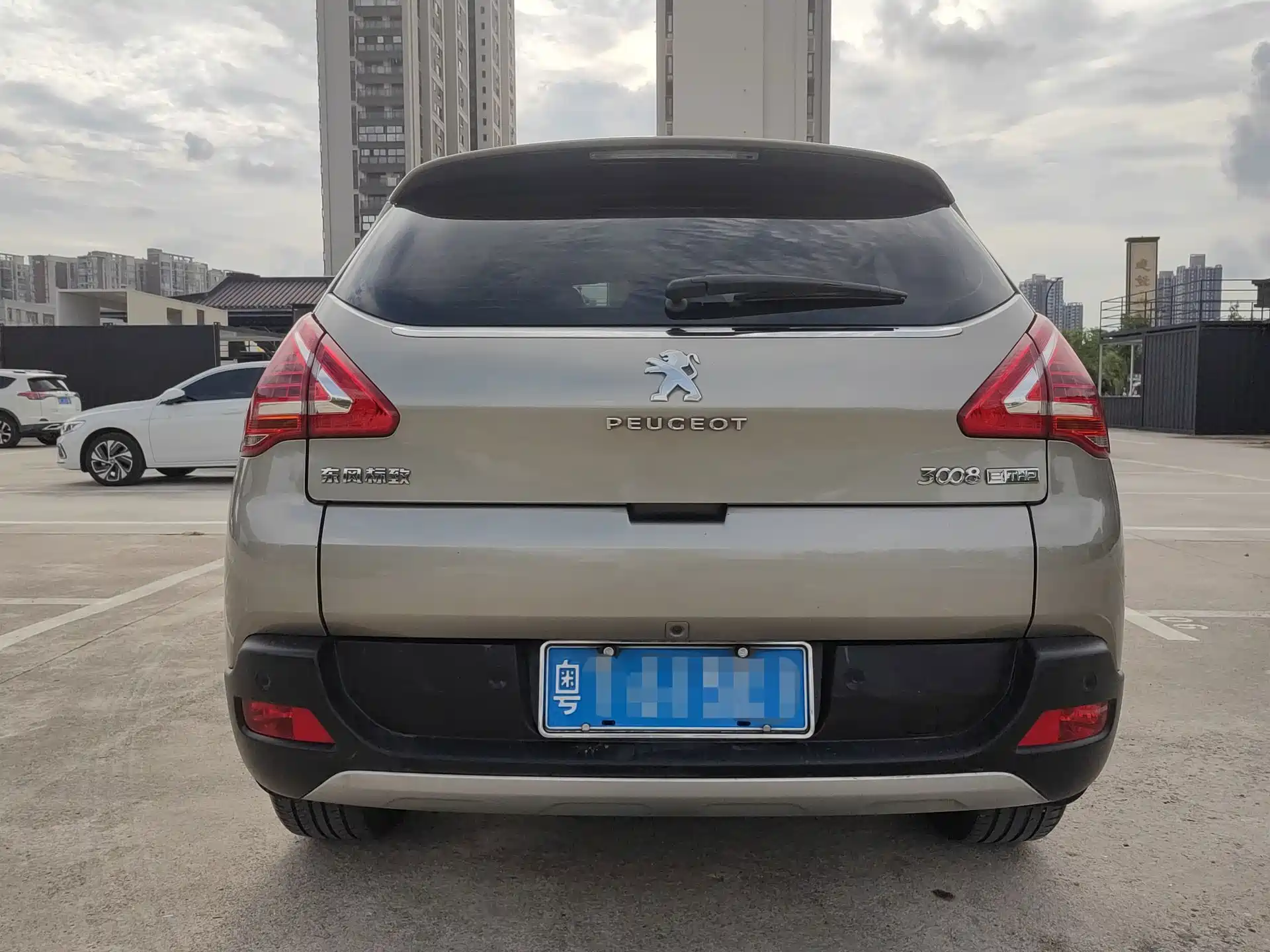 Photo 14 - Peugeot 3008