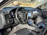 Фото 9 - Volkswagen Touareg