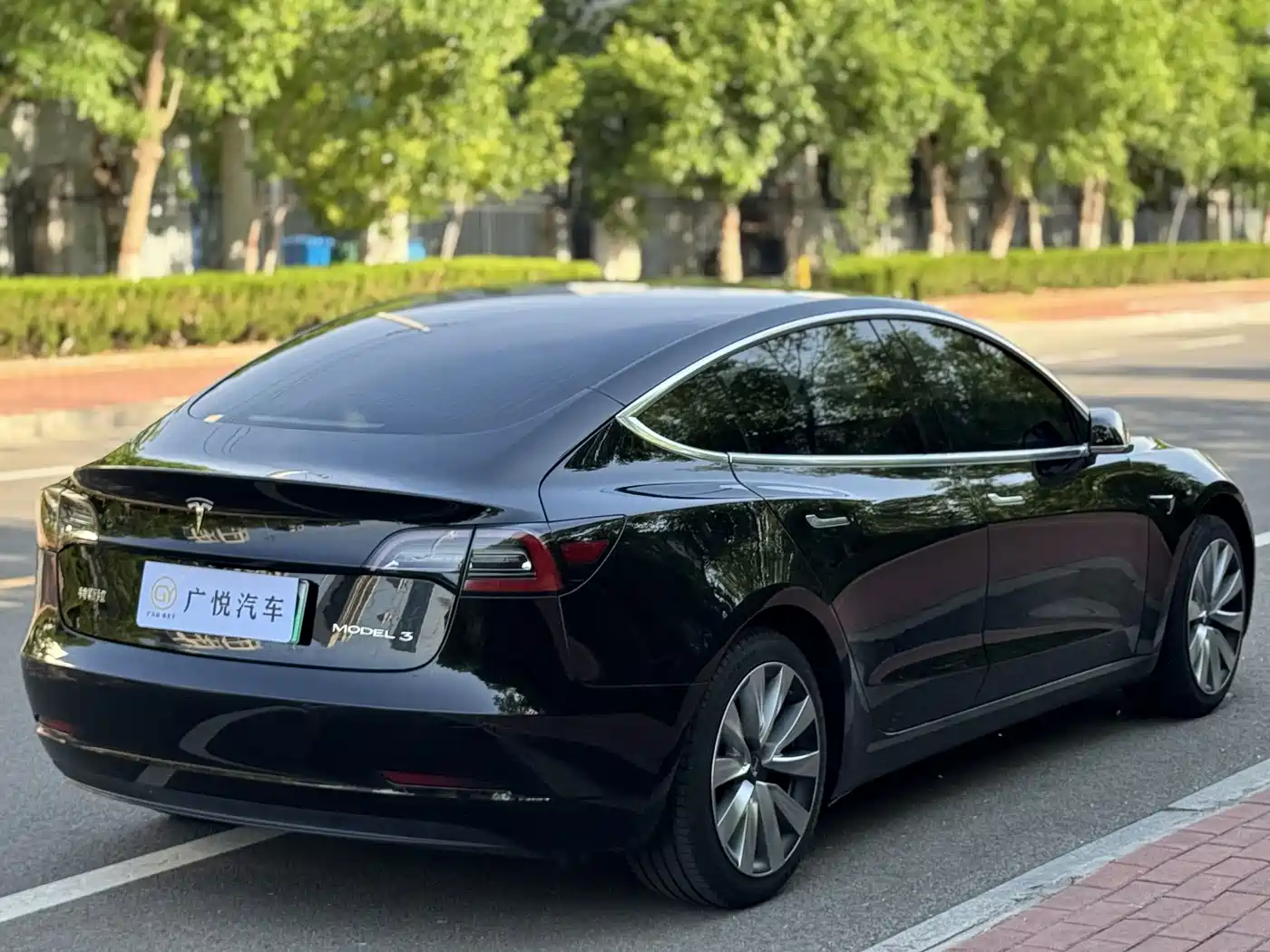 Tesla Model 3 2020 2019 Standard Range Rear-Wheel Drive Upgrade