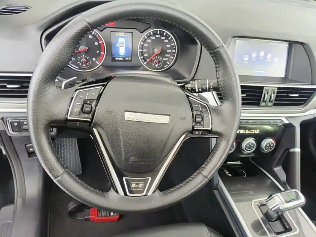 Фото 11 - Haval H6