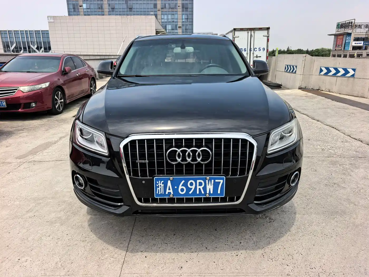 Фото 2 - Audi Q5