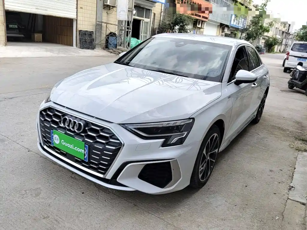 Фото 1 - Audi A3