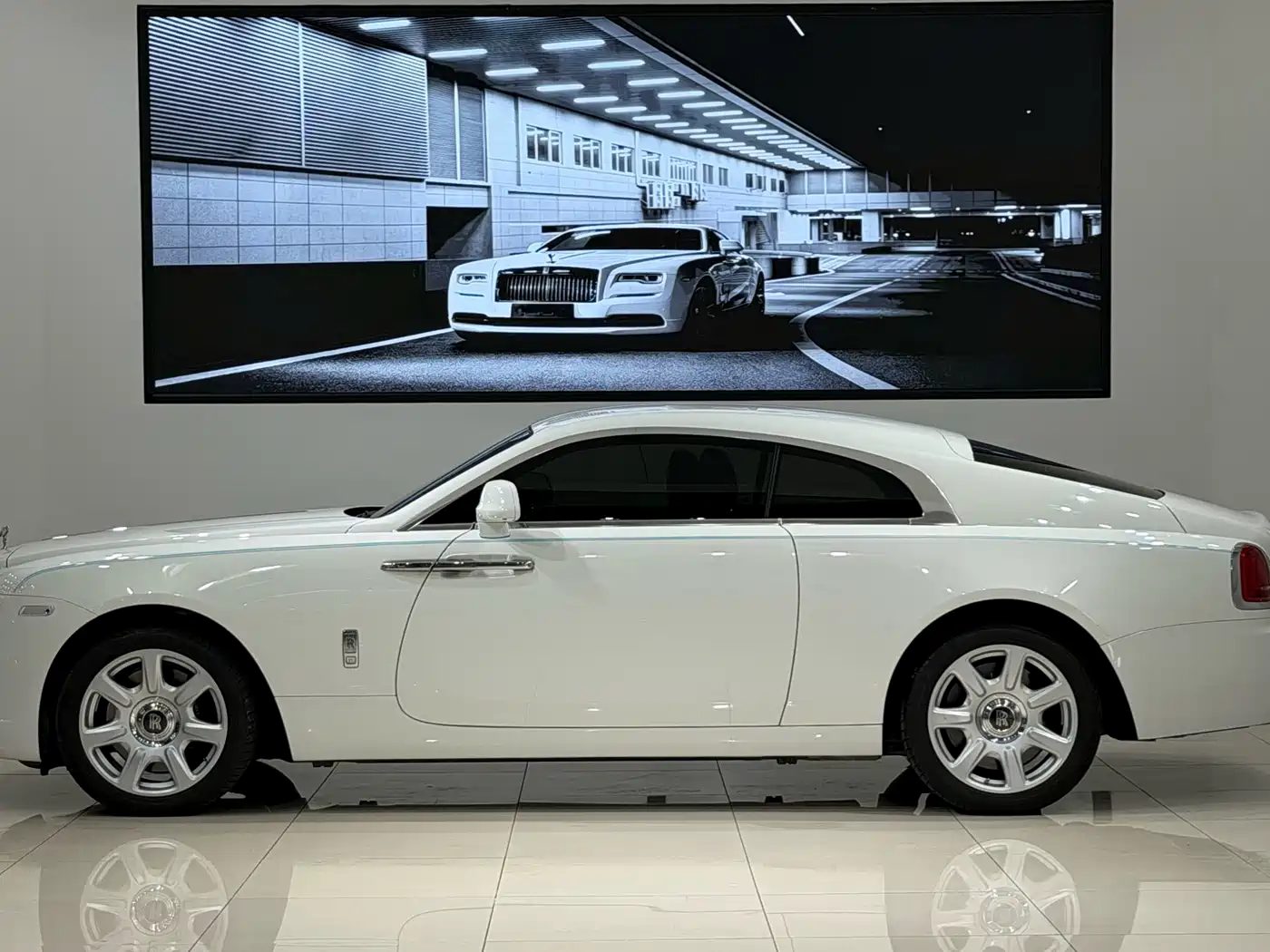Rolls-Royce Wraith 2021 2018 6.6T Standard