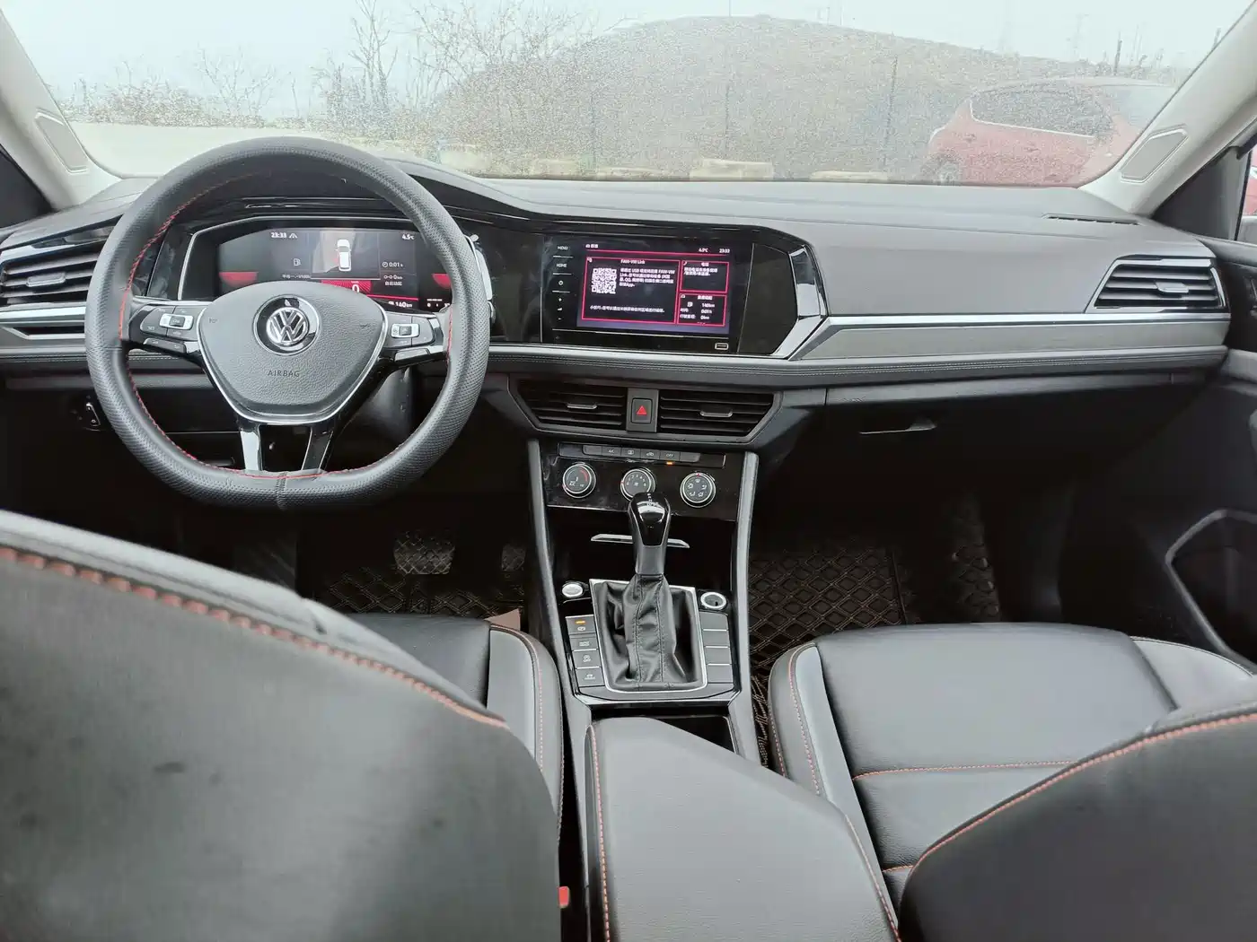 VOLKSWAGEN SAGITAR