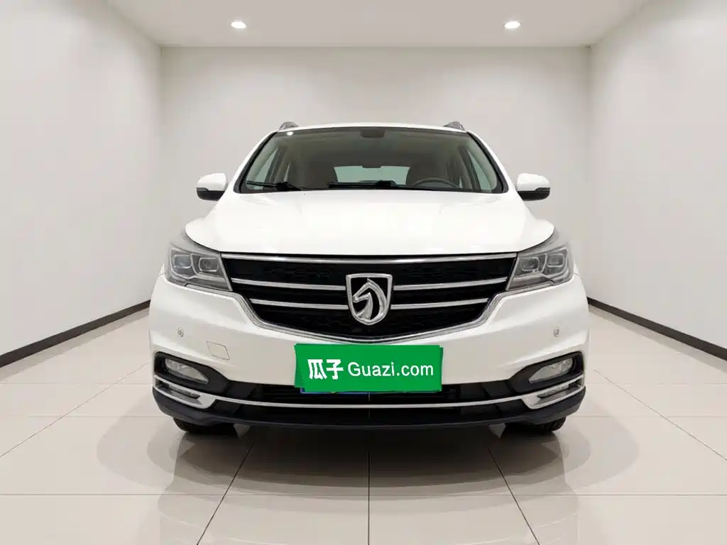 Фото 2 - Baojun 730