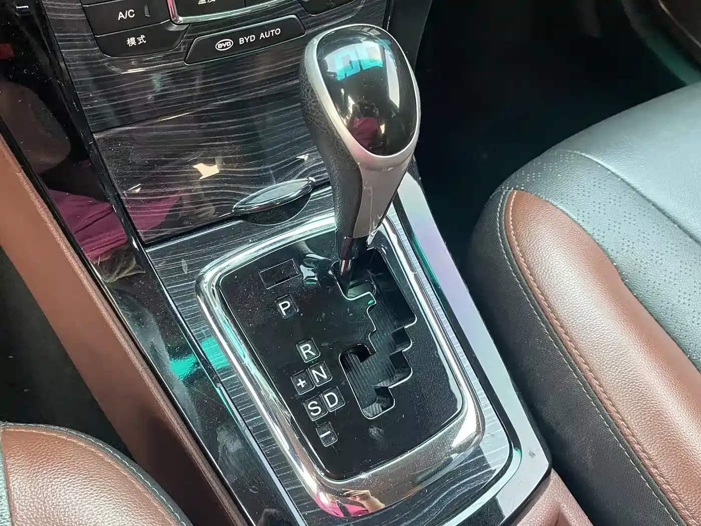BYD Surui 2015 Facelift 1.5L Auto Luxury фото 20