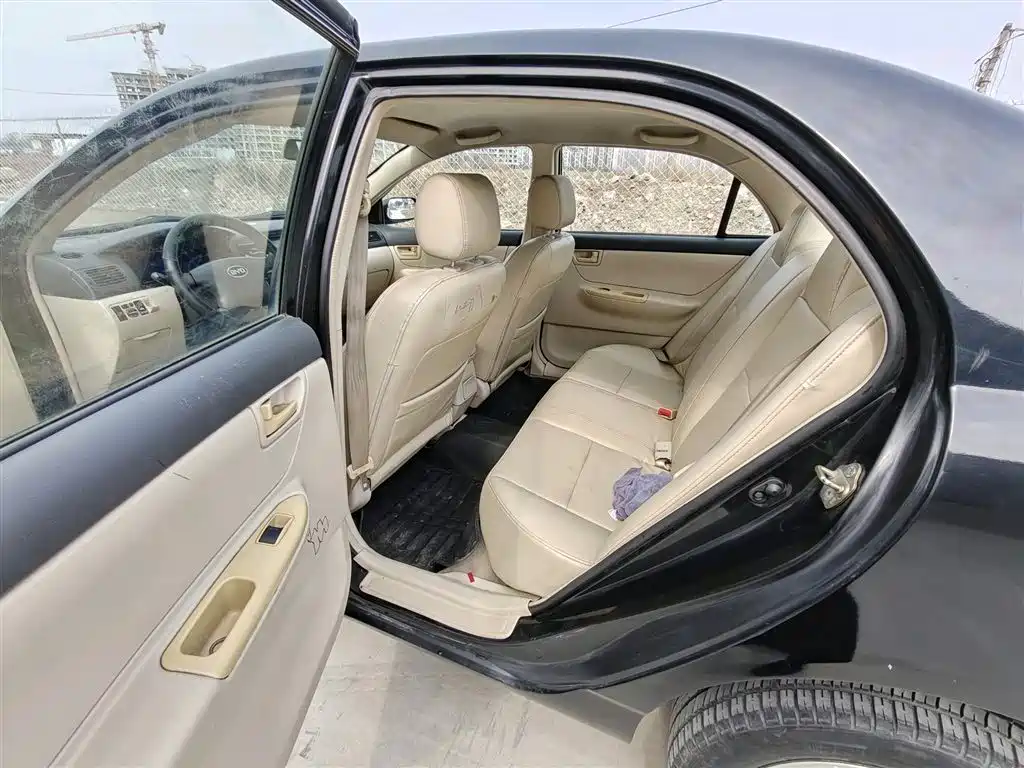 BYD F3 2012 Energy-saving Edition 1.5L Manual Standard фото 8