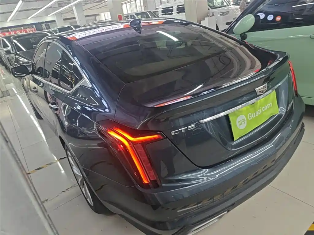CADILLAC CT5