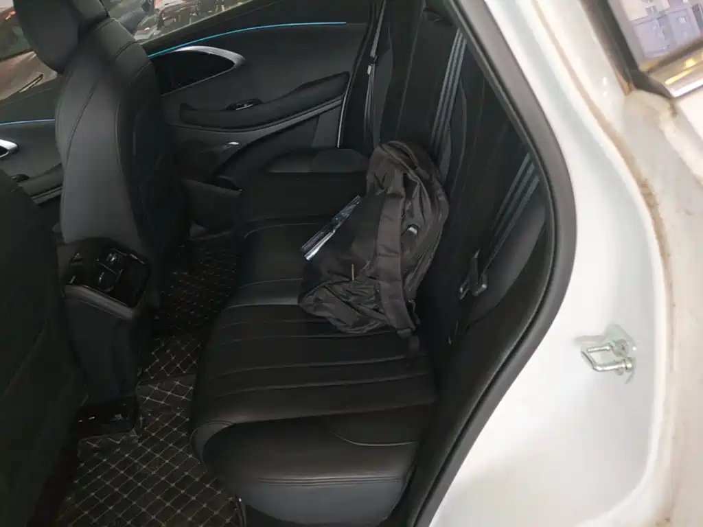 Exeed Lingyun 2023 2024 300T 2WD Starlight Edition