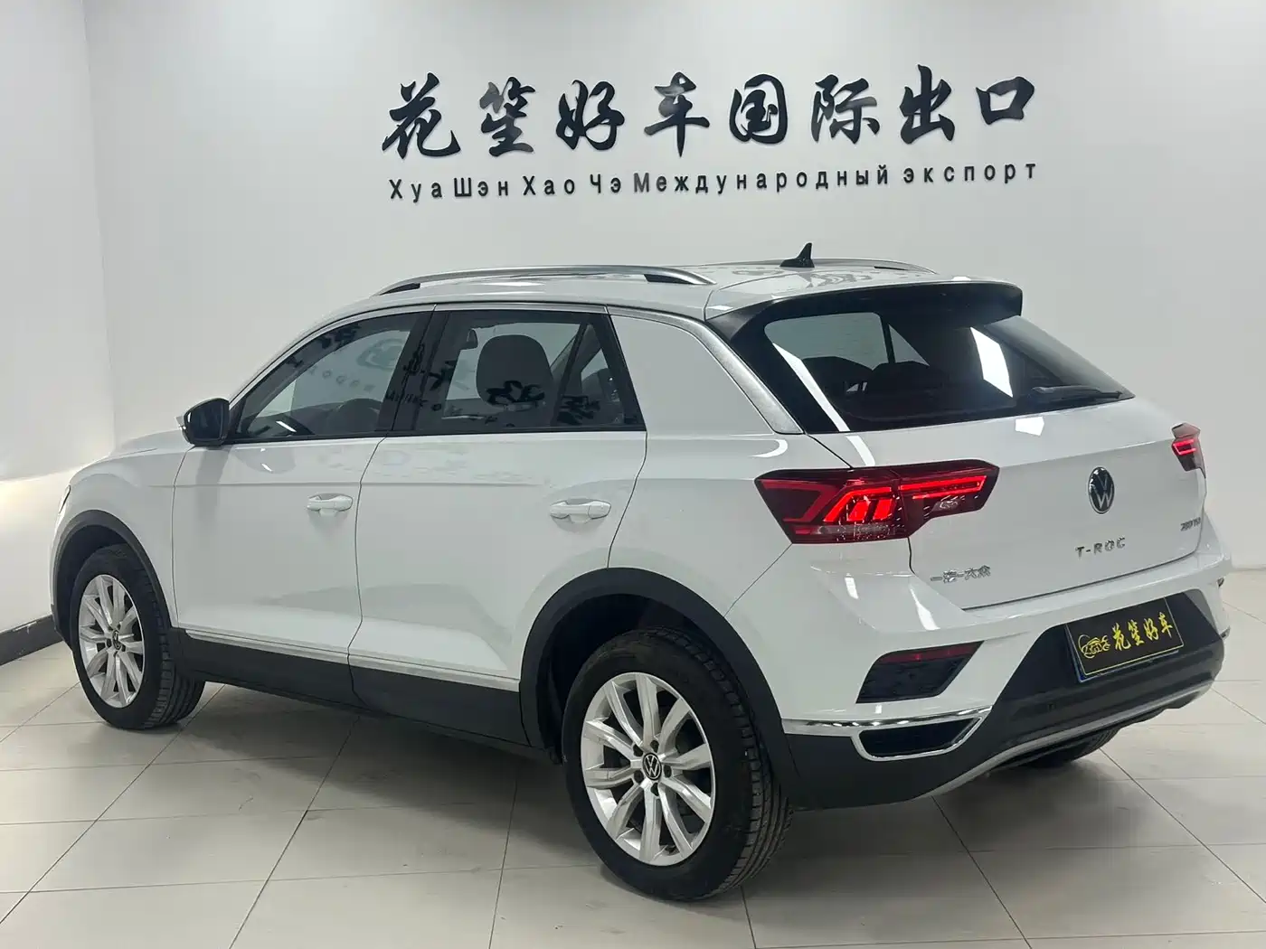 Volkswagen T-ROC 2022 280TSI DSG 2WD Elite PLUS фото 5