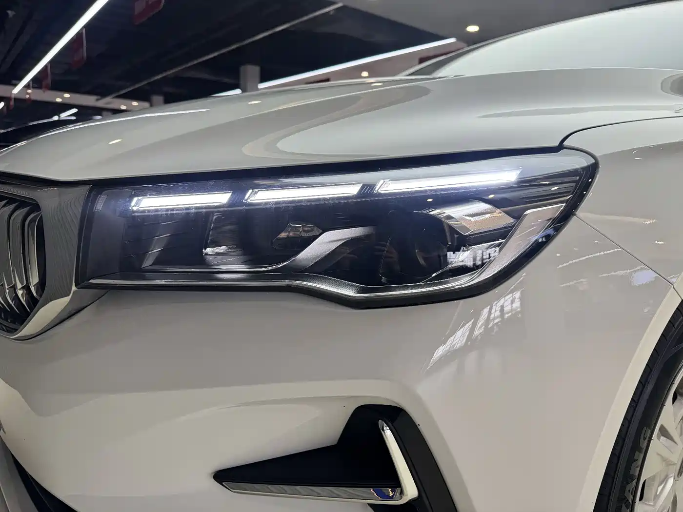 GEELY AUTOMOBILE EMGRAND