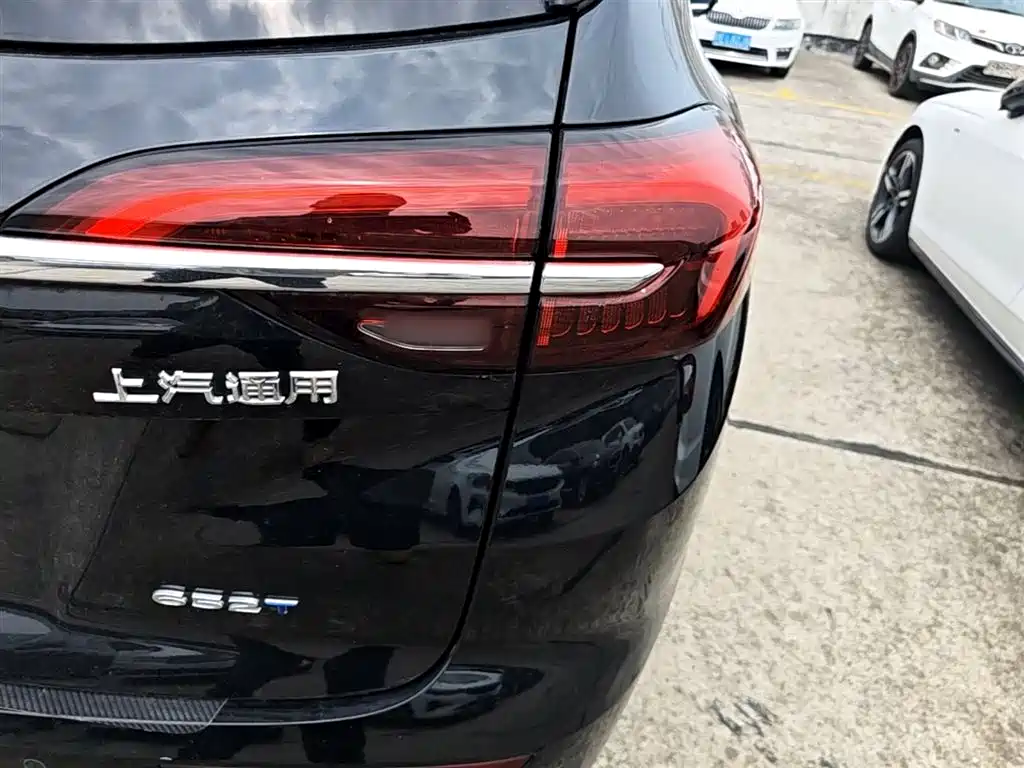 Buick Envision Plus 2023 Enclave Plus 652T 5-Seater Luxury фото 8