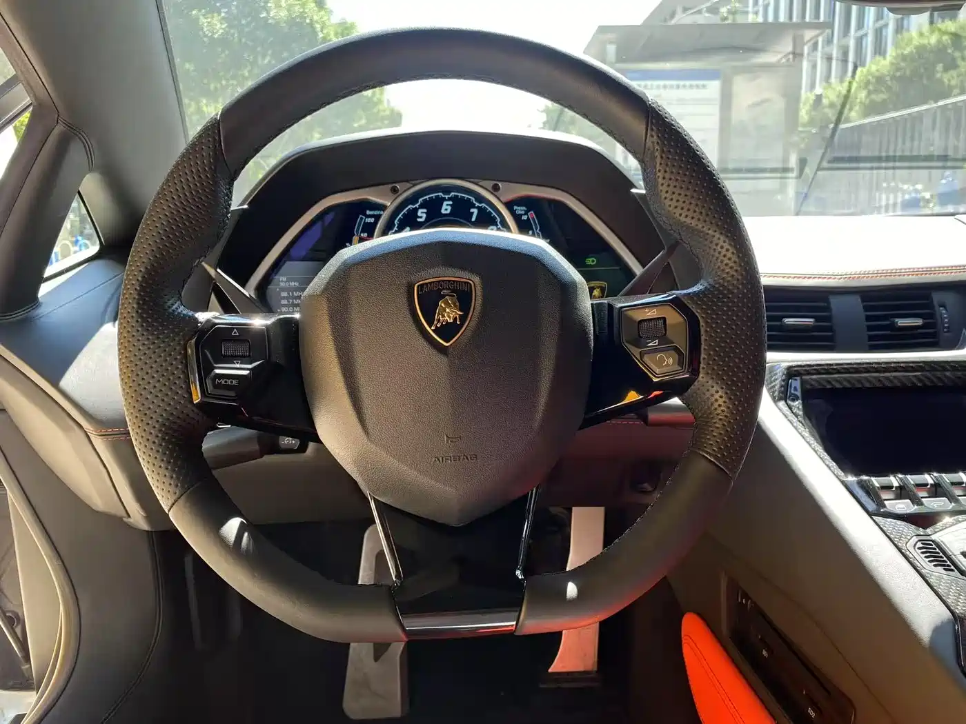 Lamborghini Aventador 2013 2011 LP 700-4